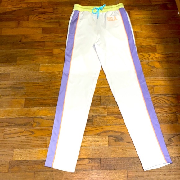 NWOT Spirit Jersey USA white, with subtle pops of color and a stripe down leg - Picture 1 of 4